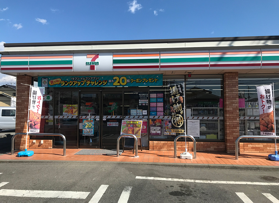 セブンイレブン 宝木本町店
